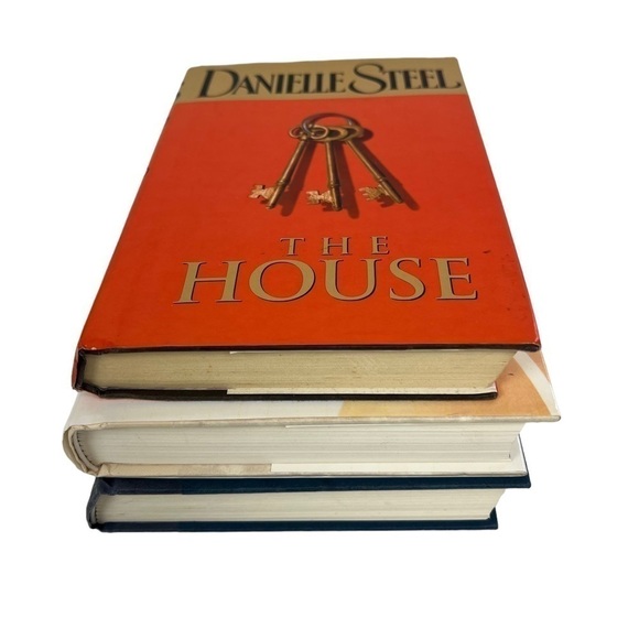 DANIELLE STEELE Books/Novels Lot/3 Hardcover Books Dustcovers Contemporary Women - Picture 7 of 10